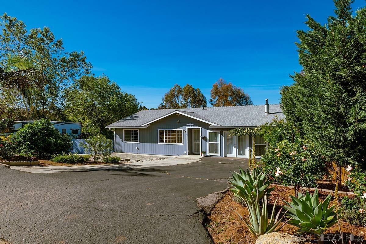 Property Photo:  2439 Sunflower Ter  CA 92083 