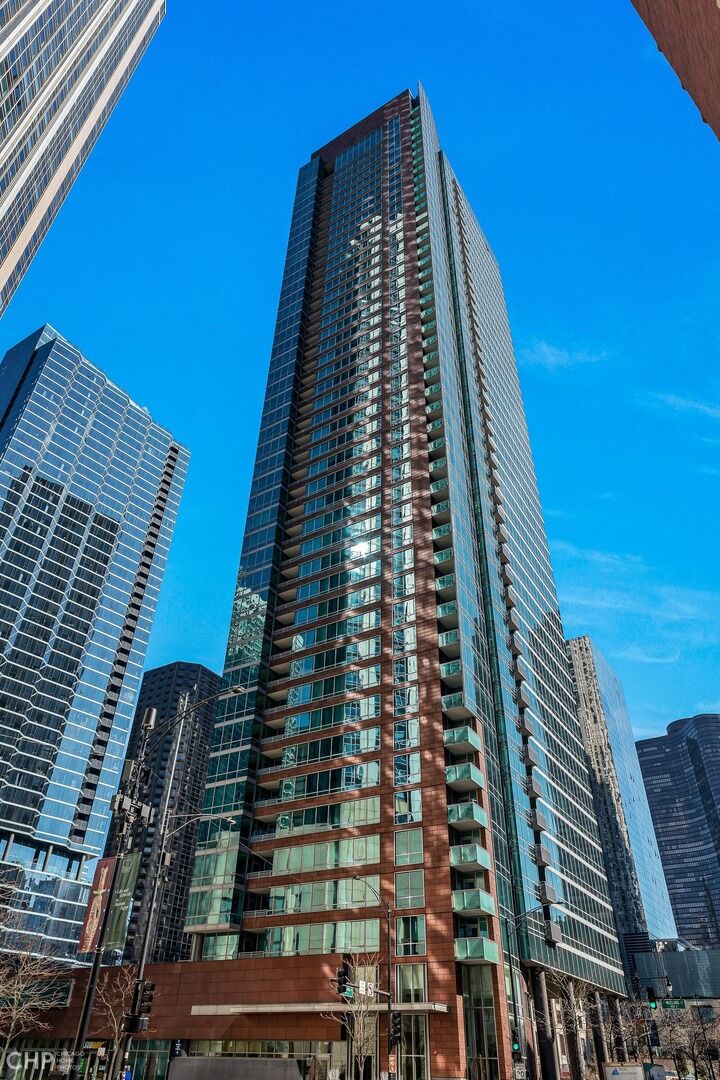 Property Photo:  505 N McClurg Court 1105  IL 60611 