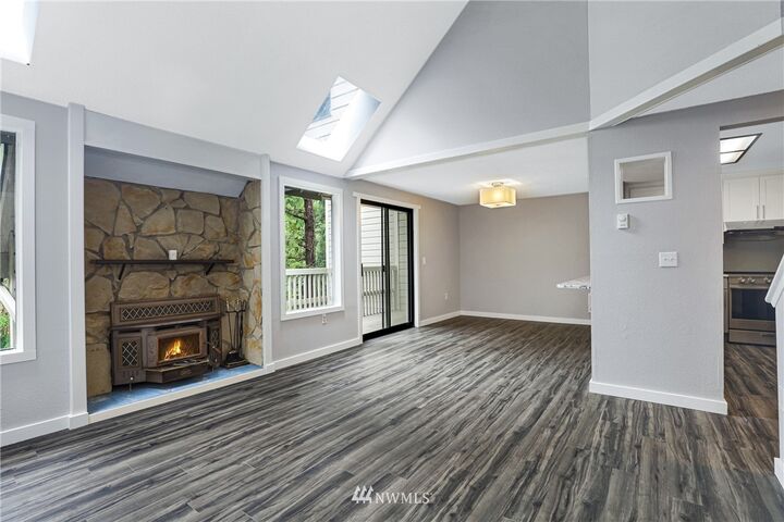 Property Photo: 1555 Union Avenue NE 62 WA 98059