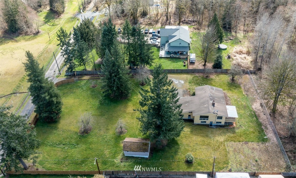 Property Photo:  14004 Vickery Avenue E  WA 98446 