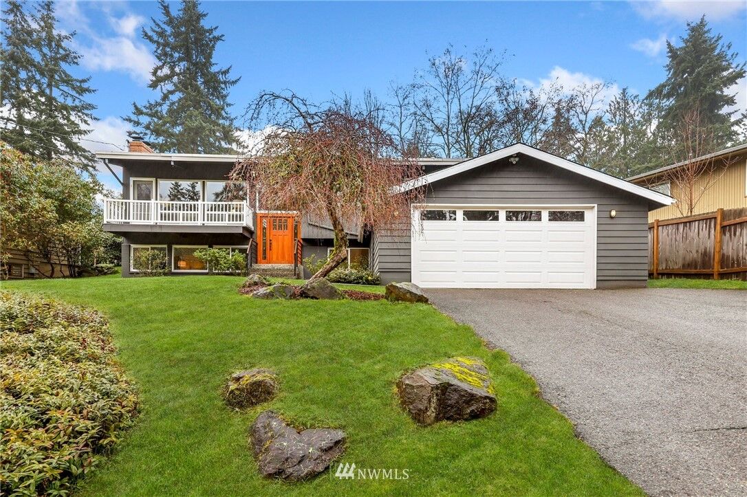 Property Photo: 6452 NE 153rd Street WA 98028