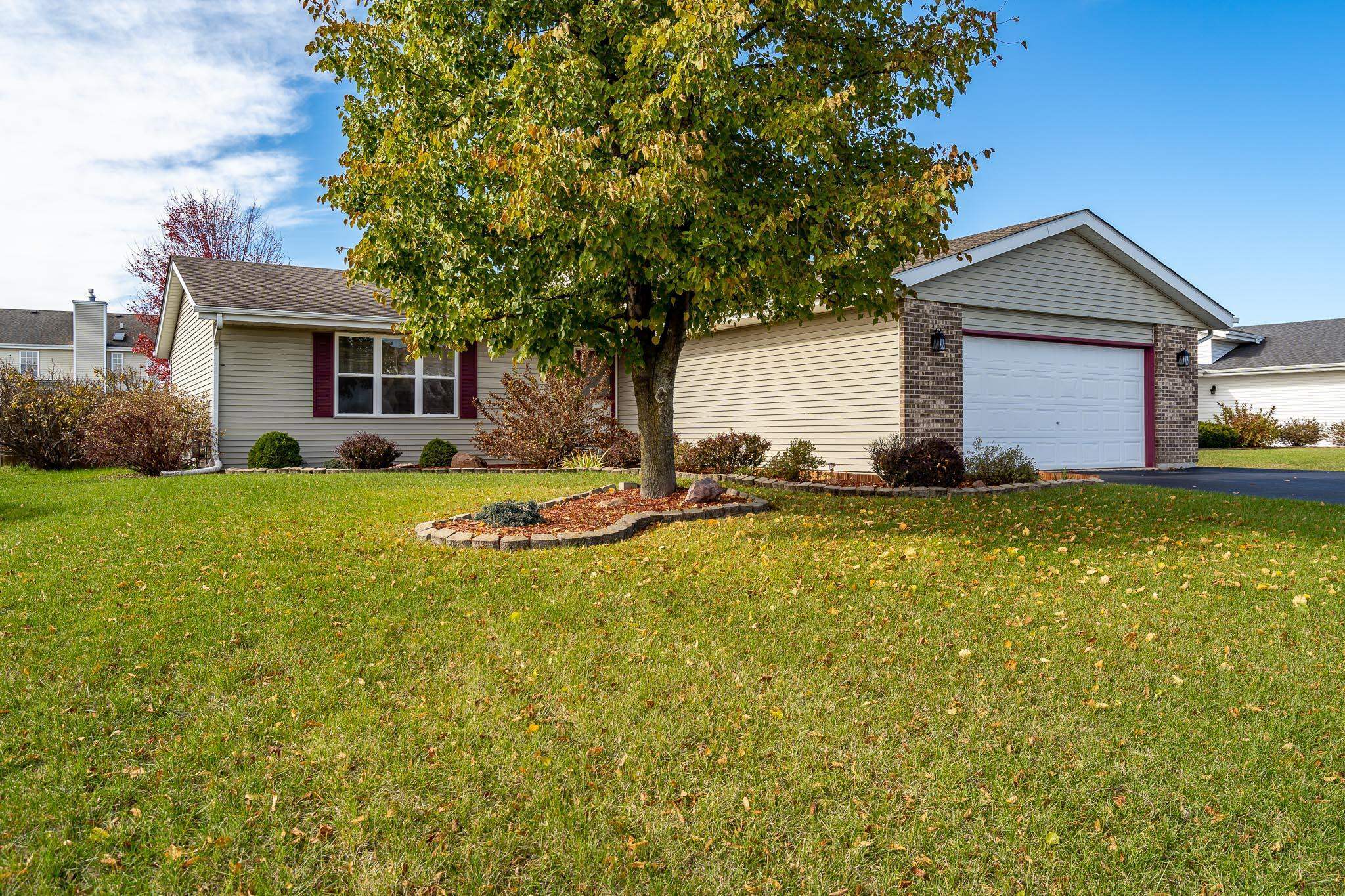 Property Photo:  10836 Borage Trail  IL 61073 