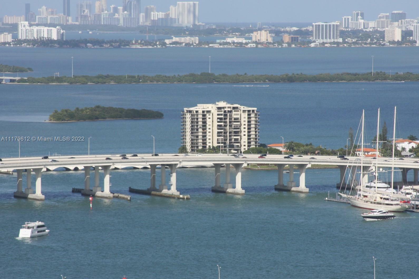 Property Photo:  300 S Biscayne Blvd T-2011  FL 33131 