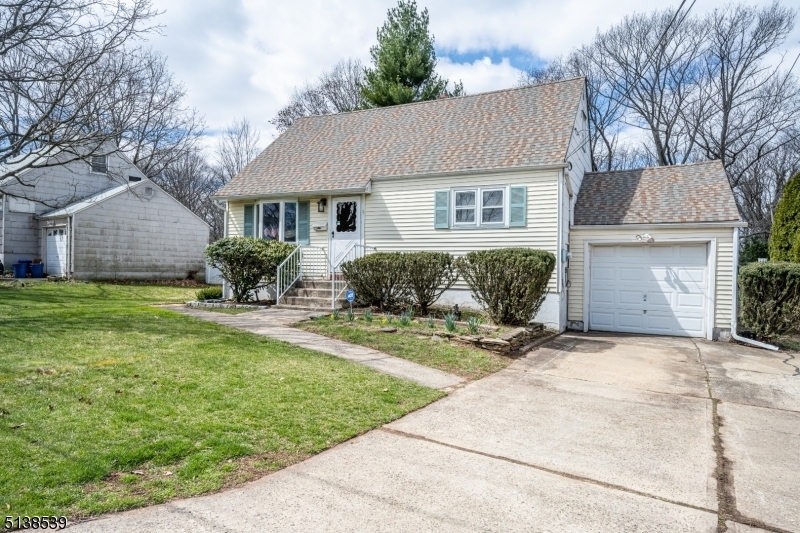 Property Photo:  63 Hawthorne Dr  NJ 08873 