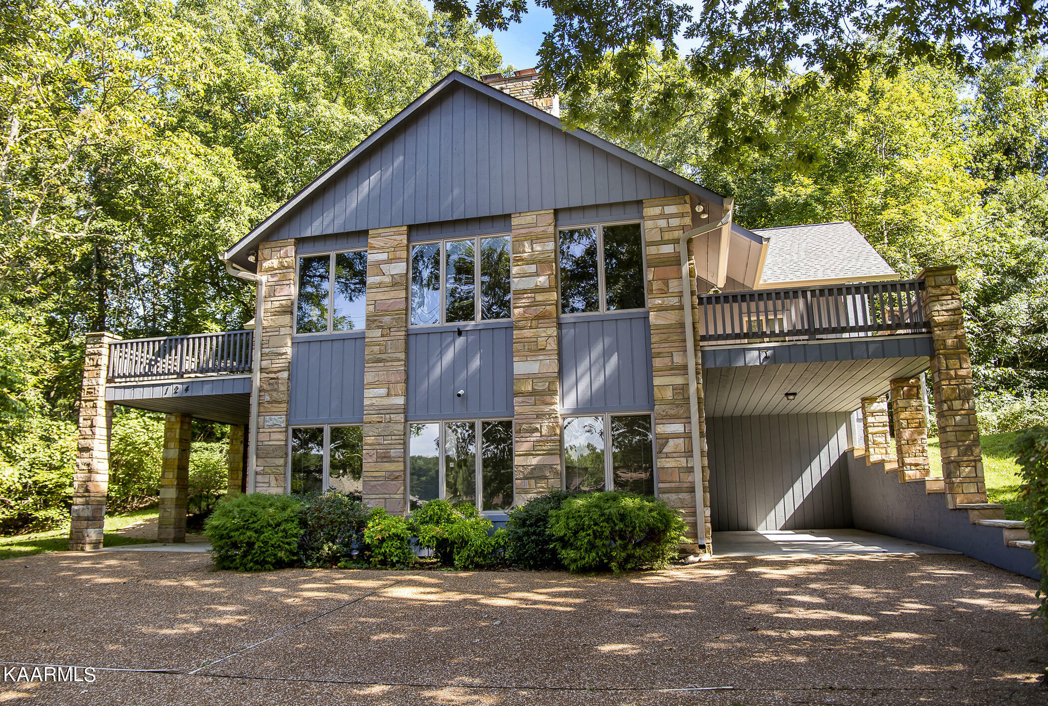 Property Photo:  124 Meadowview Drive  TN 38558 