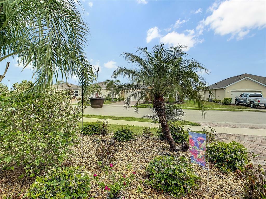 Property Photo: 8989 Mondial Court FL 34293