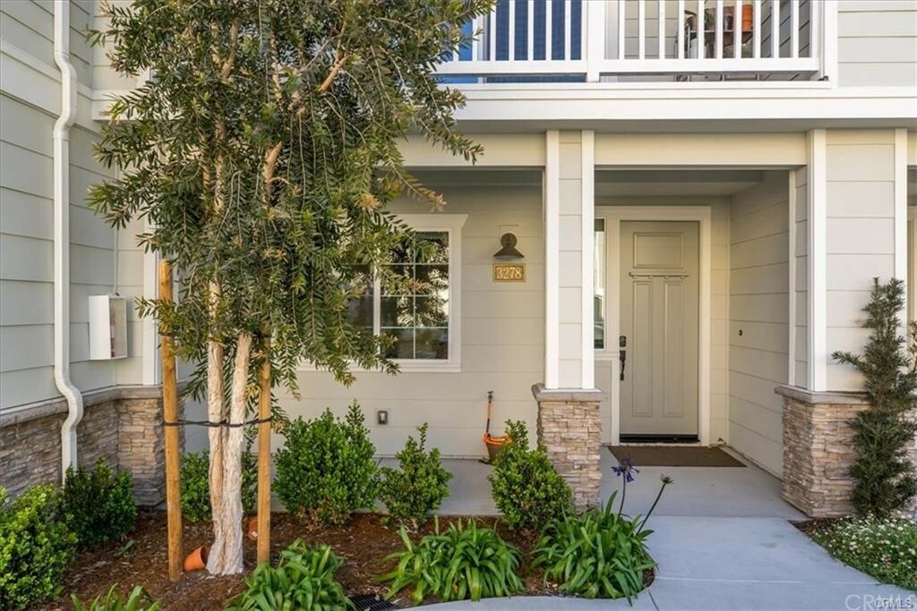 Property Photo:  3278 Lavender Lane 3003  CA 93401 