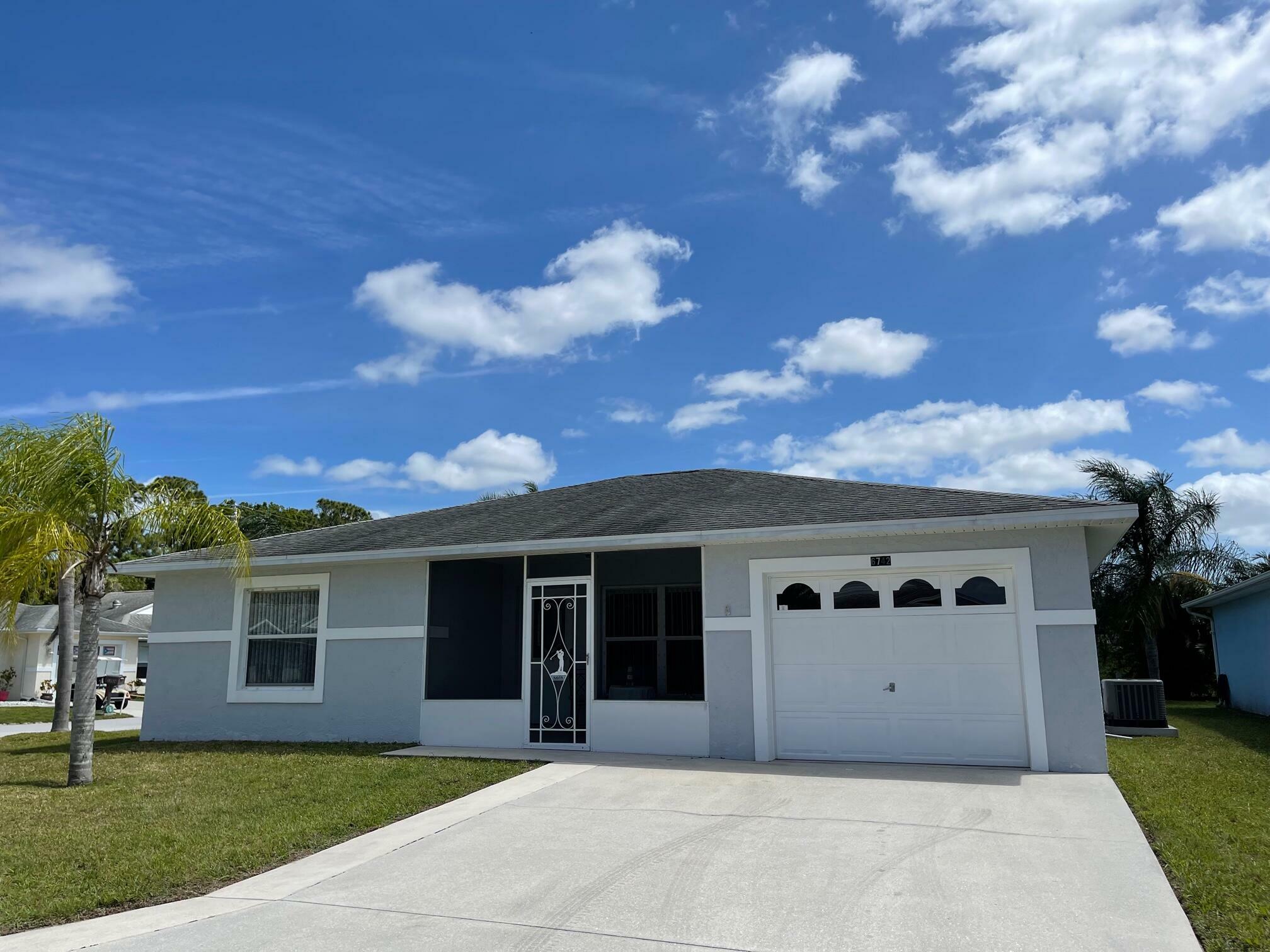 Property Photo:  6742 Alemendra  FL 34951 