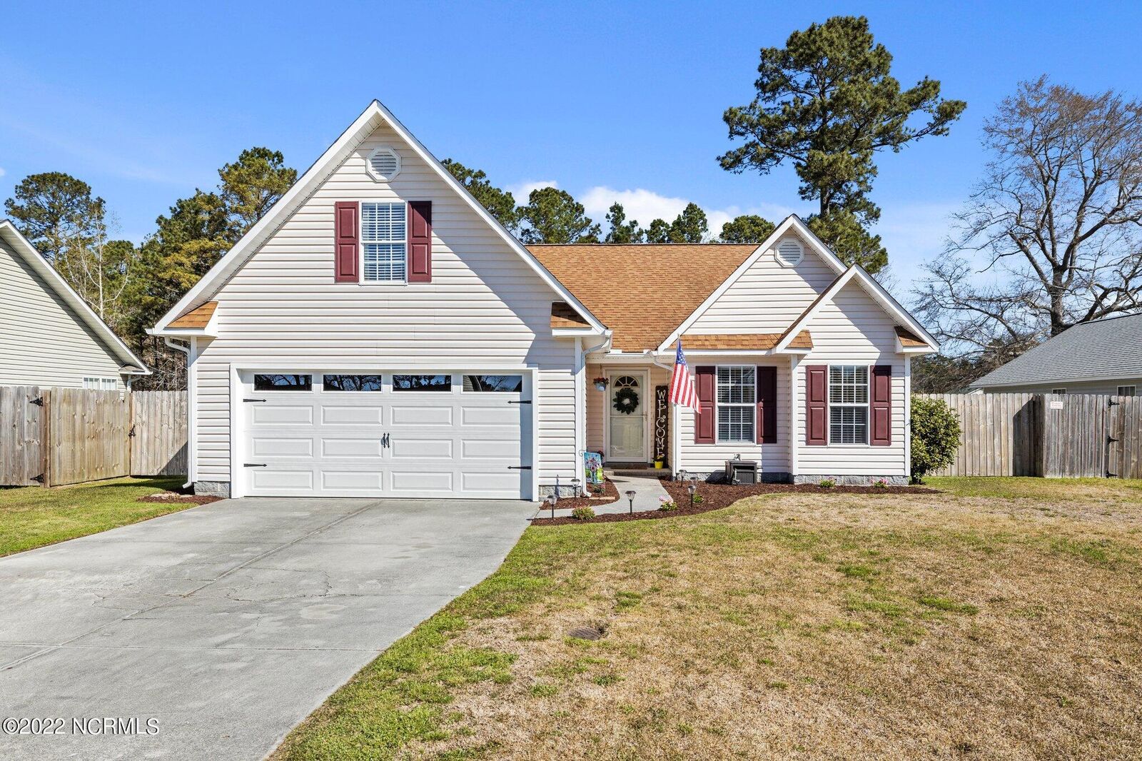 Property Photo:  510 Blackberry Court  NC 28539 