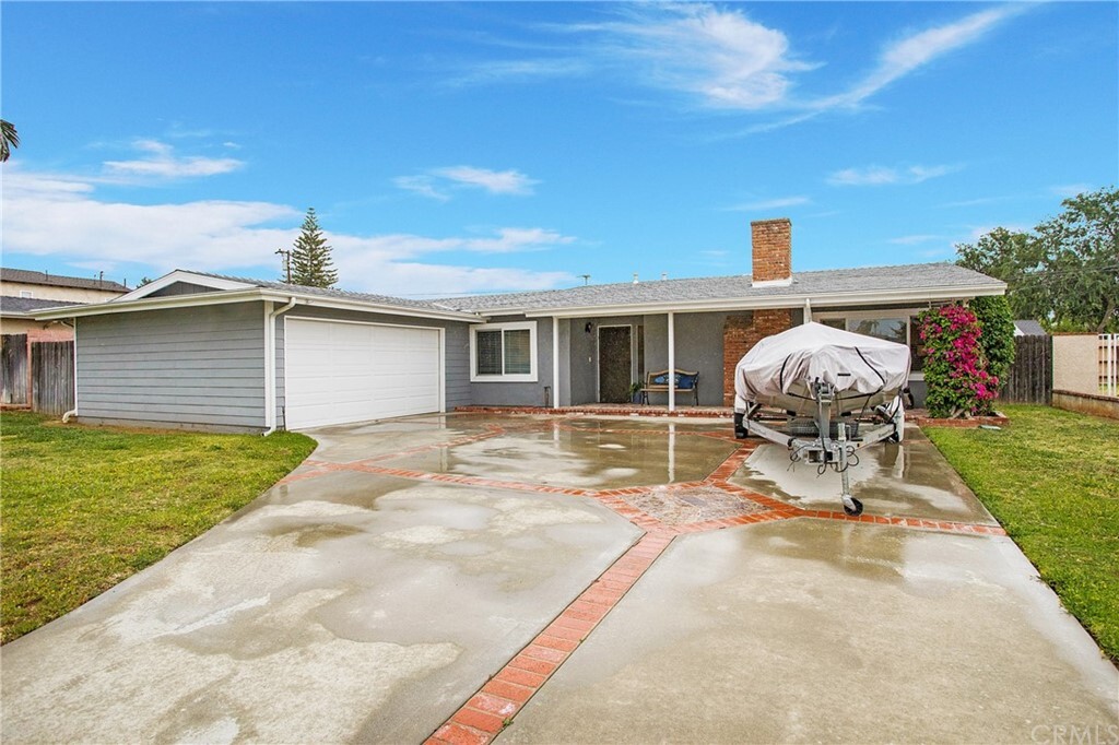 Property Photo: 12882 Dean Street CA 92705