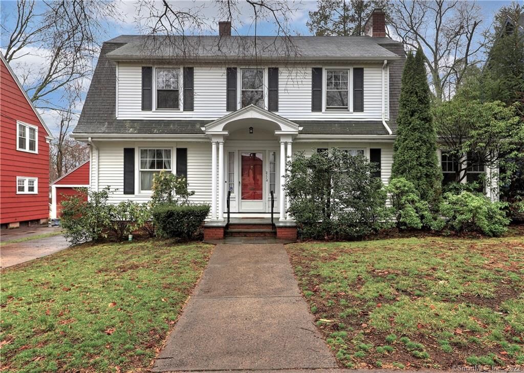 Property Photo: 2116 Chapel Street CT 06515