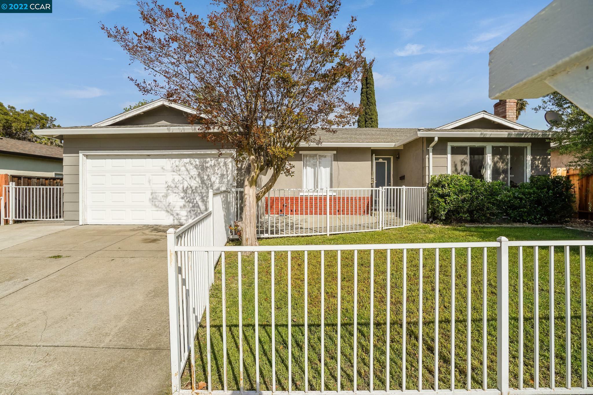 Property Photo:  4265 McFaul Drive  CA 94565-6344 