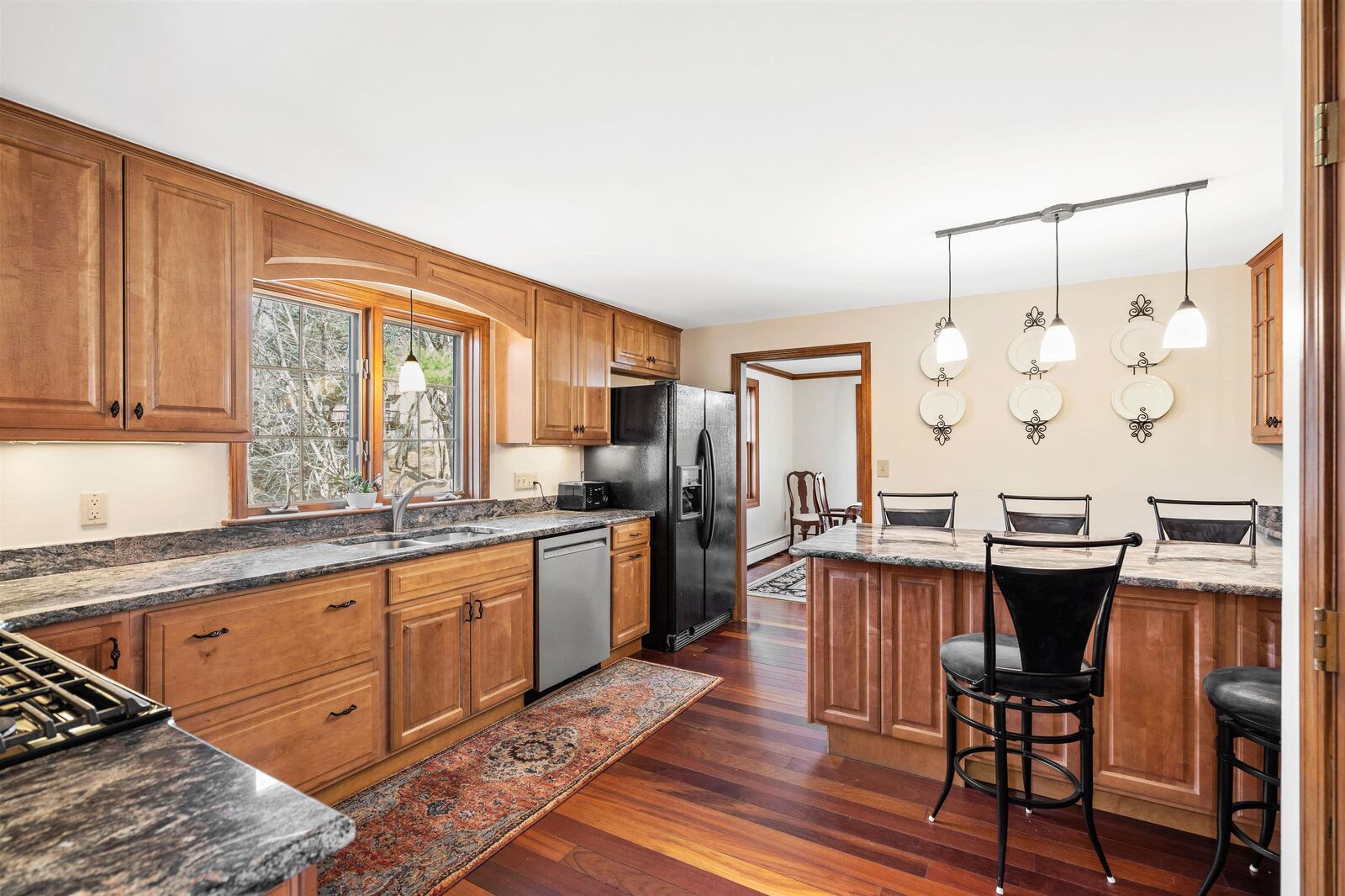 Property Photo: 39 Rangers Drive NH 03051