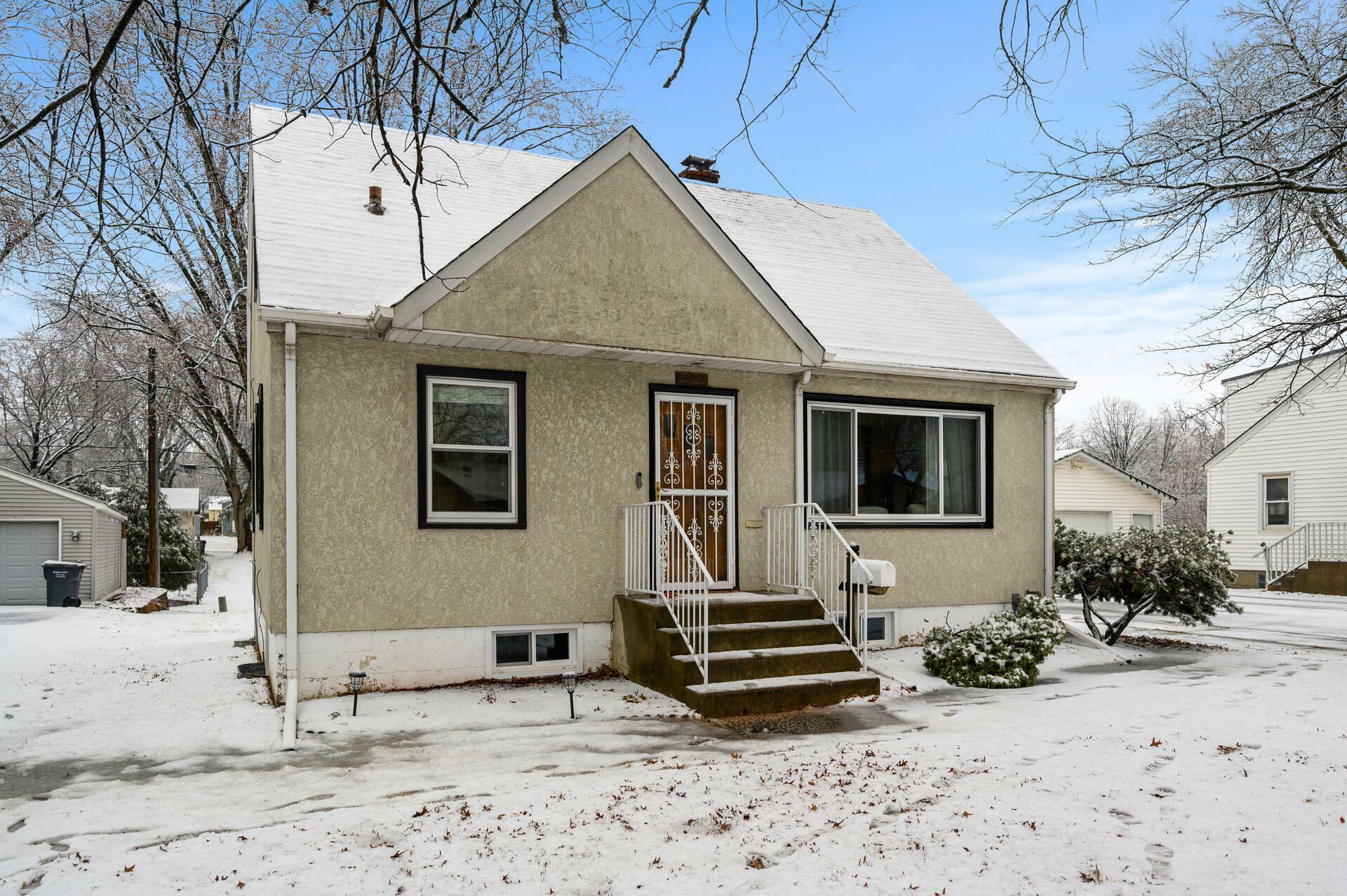 Property Photo:  2522 3rd Avenue E  MN 55109 