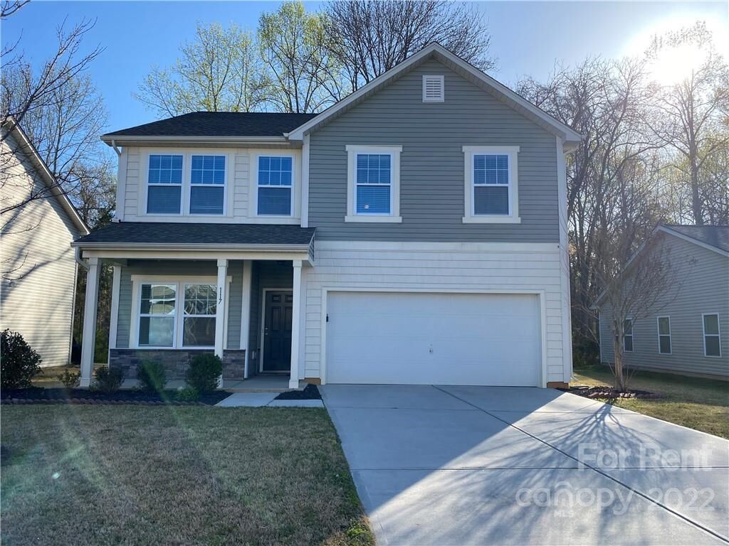 Property Photo: 117 English Oak Lane NC 28088