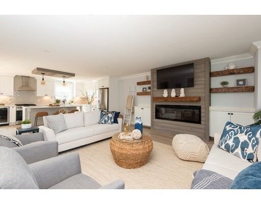 Property Photo: 128 High St 5 MA 01938