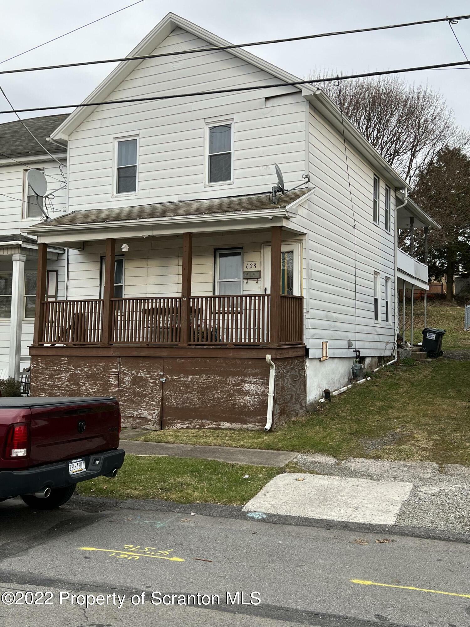 628 Hill Street  Mayfield PA 18433 photo