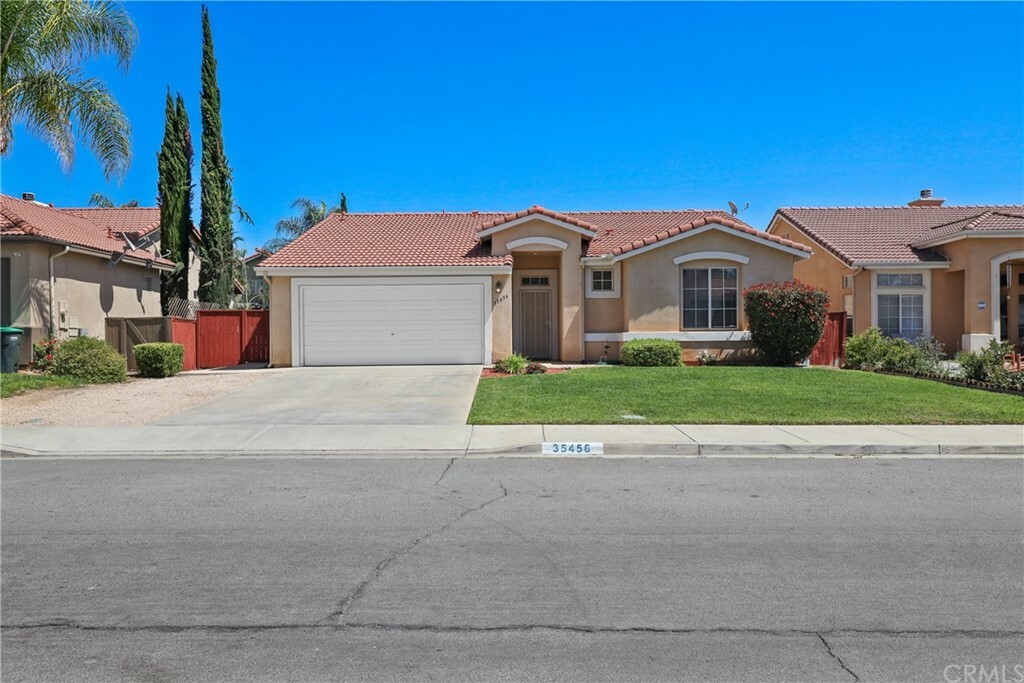 Property Photo:  35456 Marsh Lane  CA 92595 