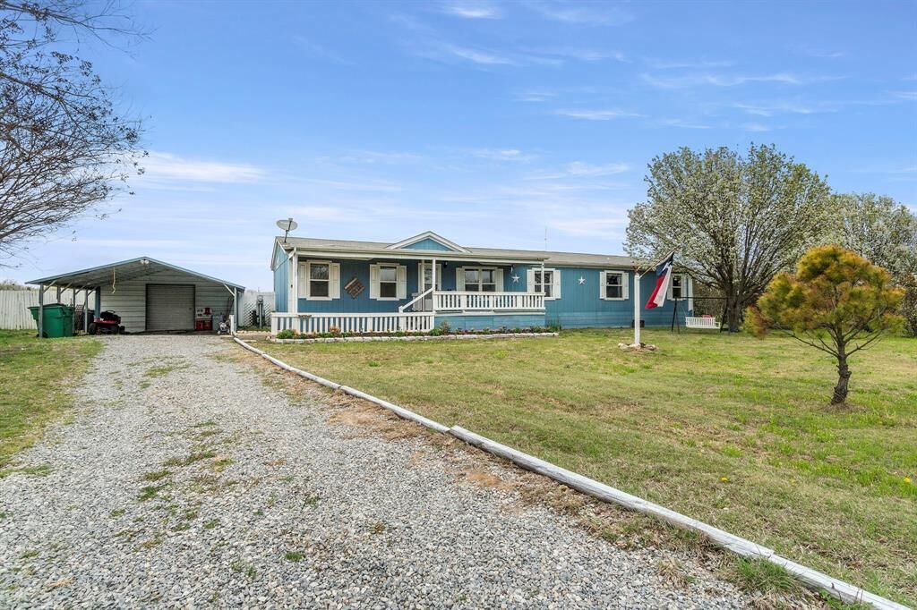 Property Photo: 6795 Pear Circle TX 75407