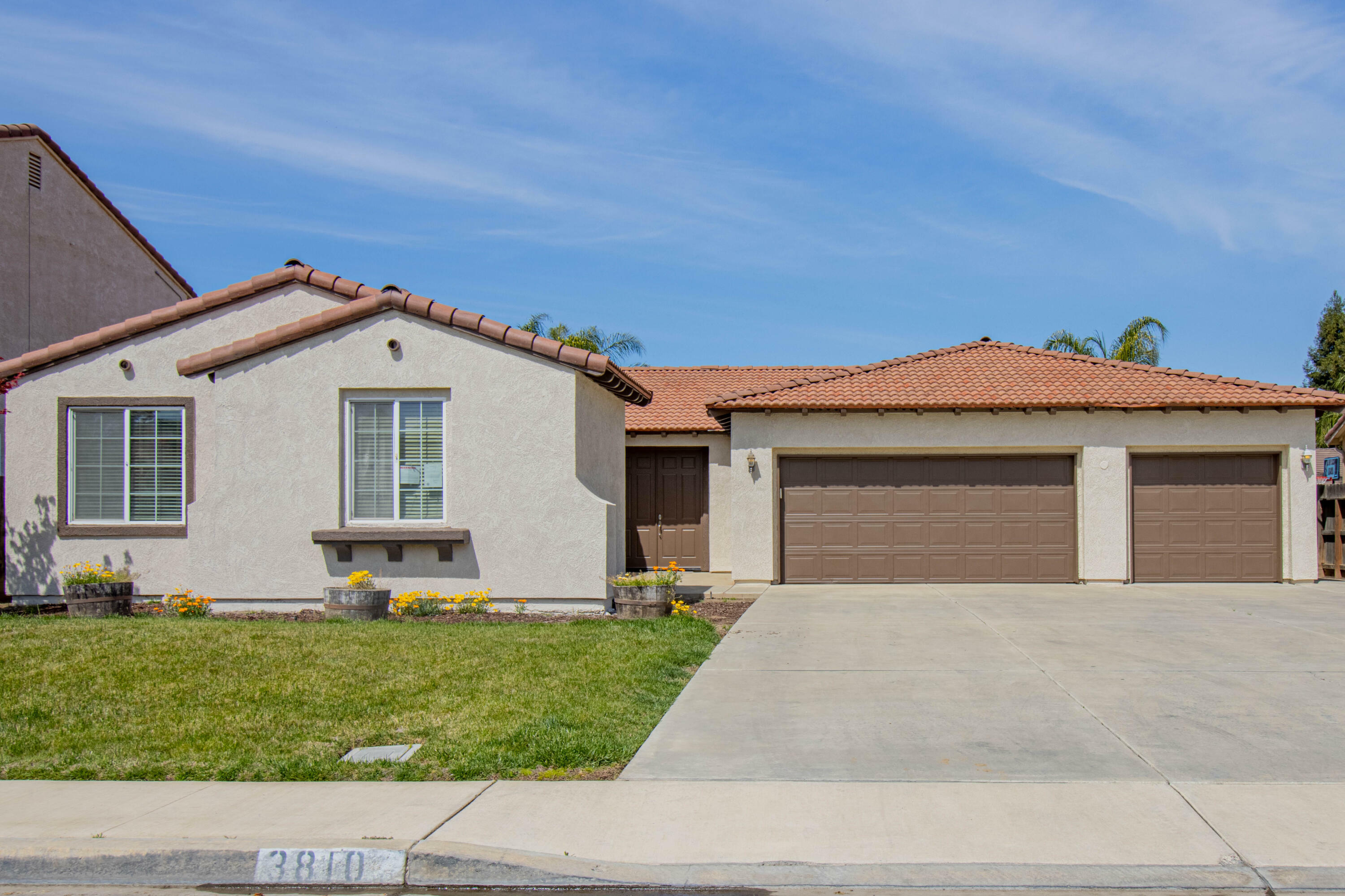 3810 E Vassar Court  Visalia CA 93292 photo