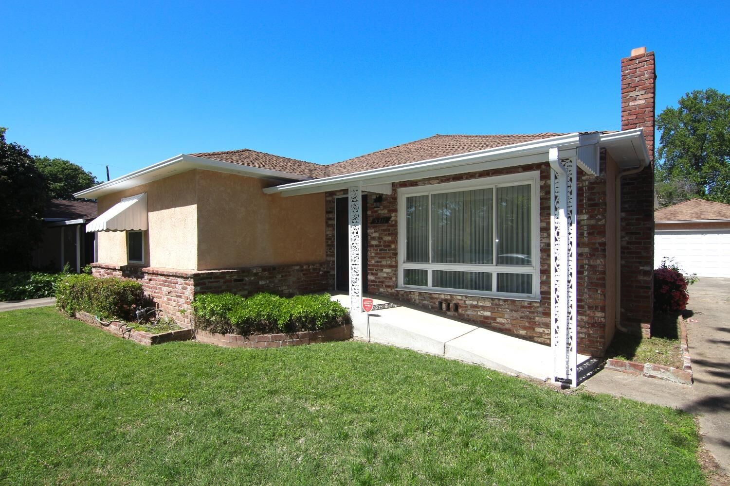 Property Photo: 5311 Shepard Ave CA 95819