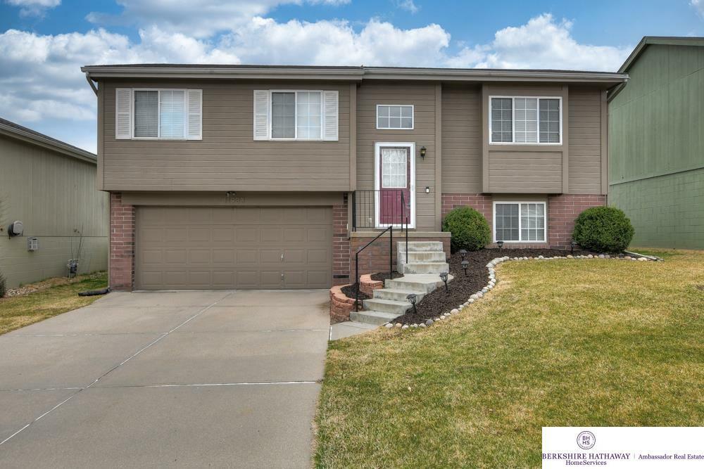 Property Photo:  11903 Newport  NE 68164 