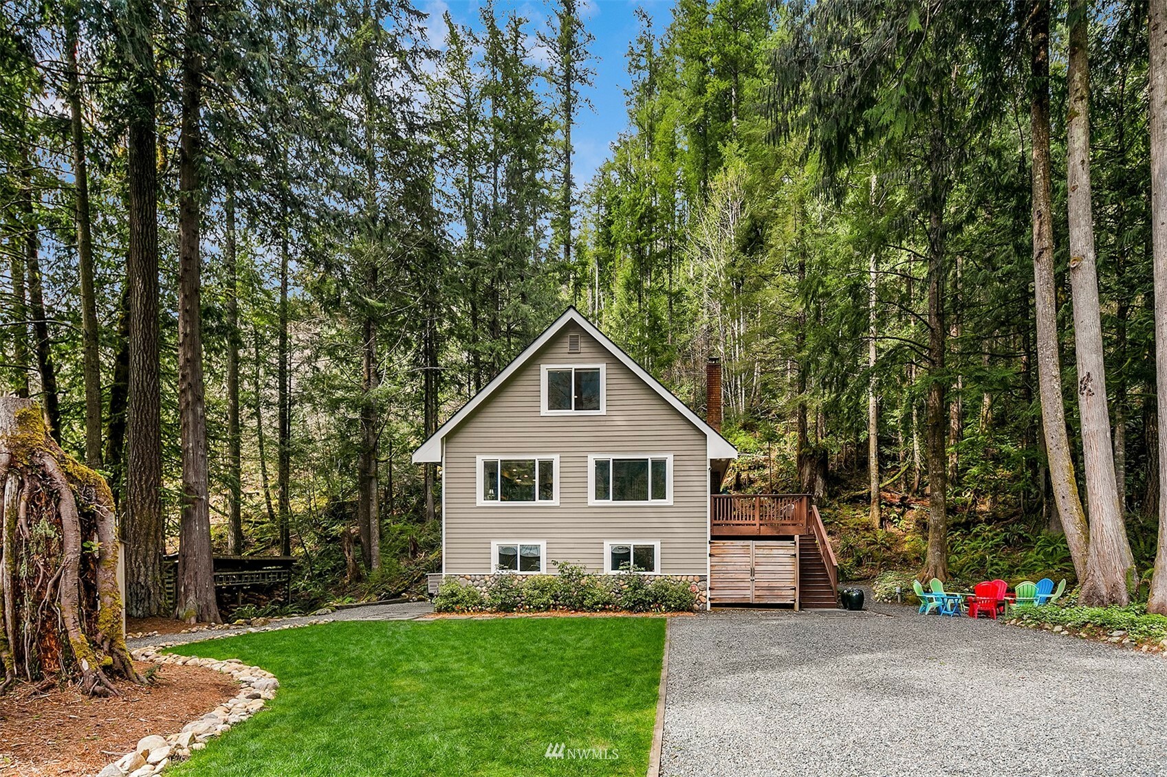 Property Photo:  44940 SE 70th Street  WA 98065 