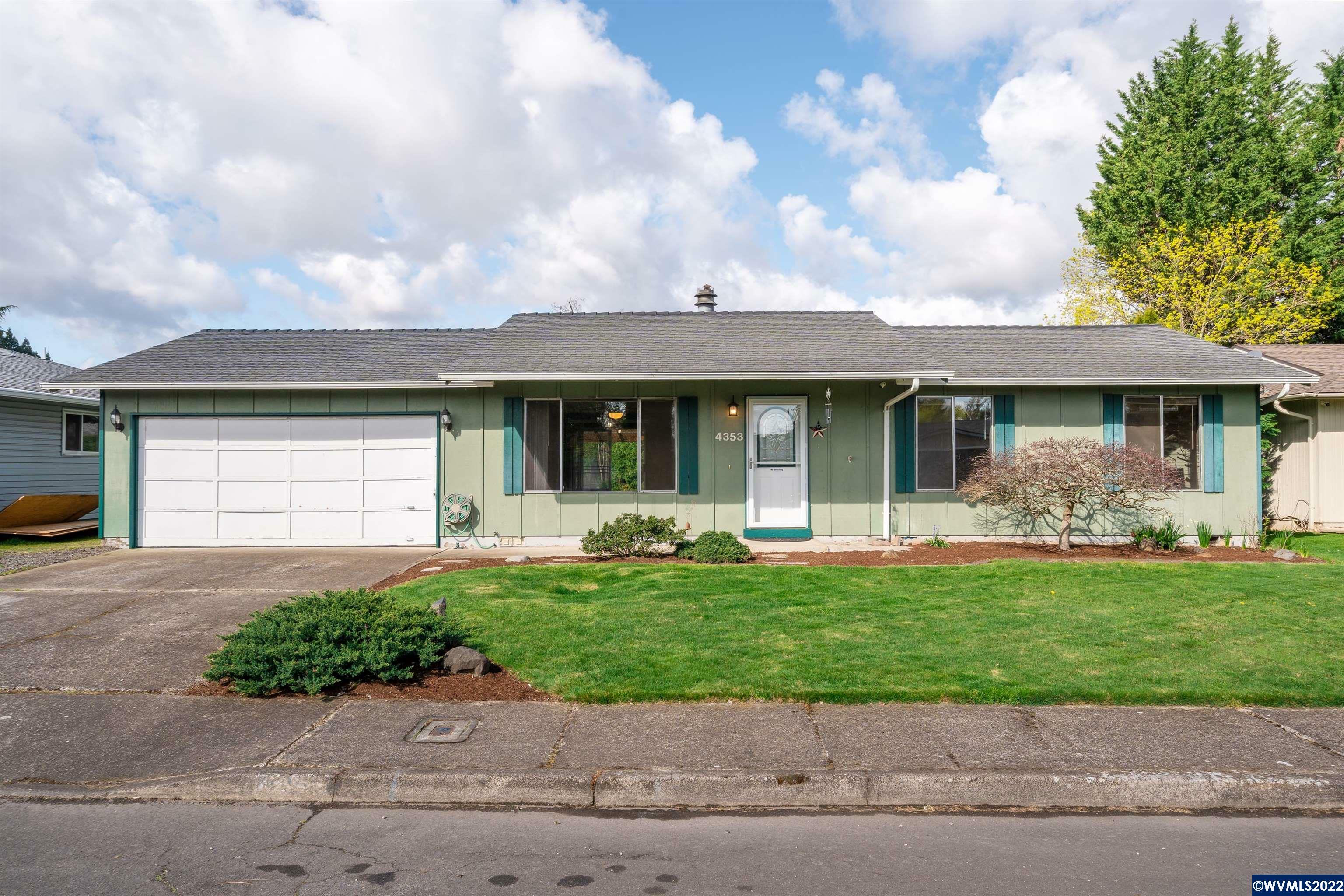 4353  Burlington Lp NE  Salem OR 97305-1829 photo