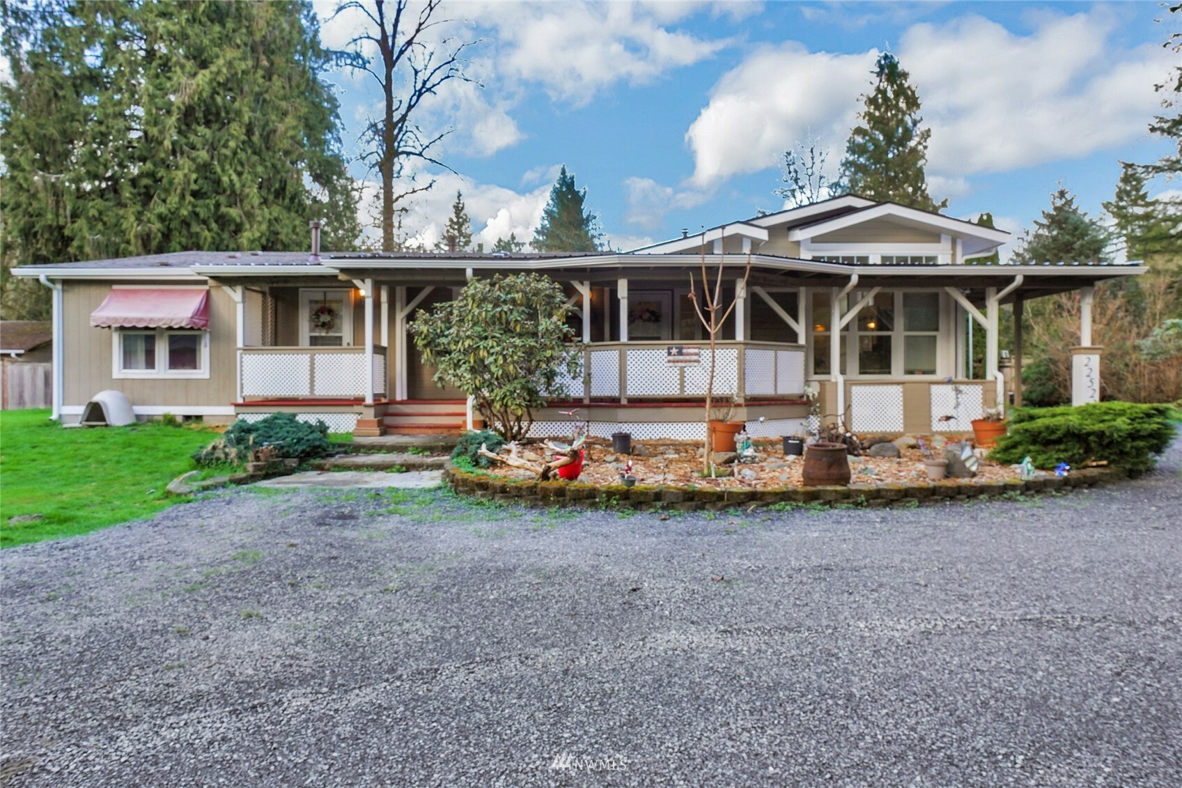 Property Photo:  22523 137th Street NE  WA 98252 