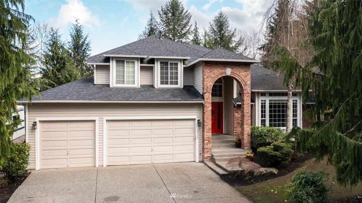 Property Photo:  16327 29th Place NE  WA 98290 