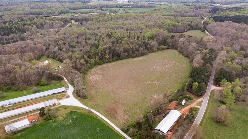 Property Photo:  1073 Maley Road  GA 30549 
