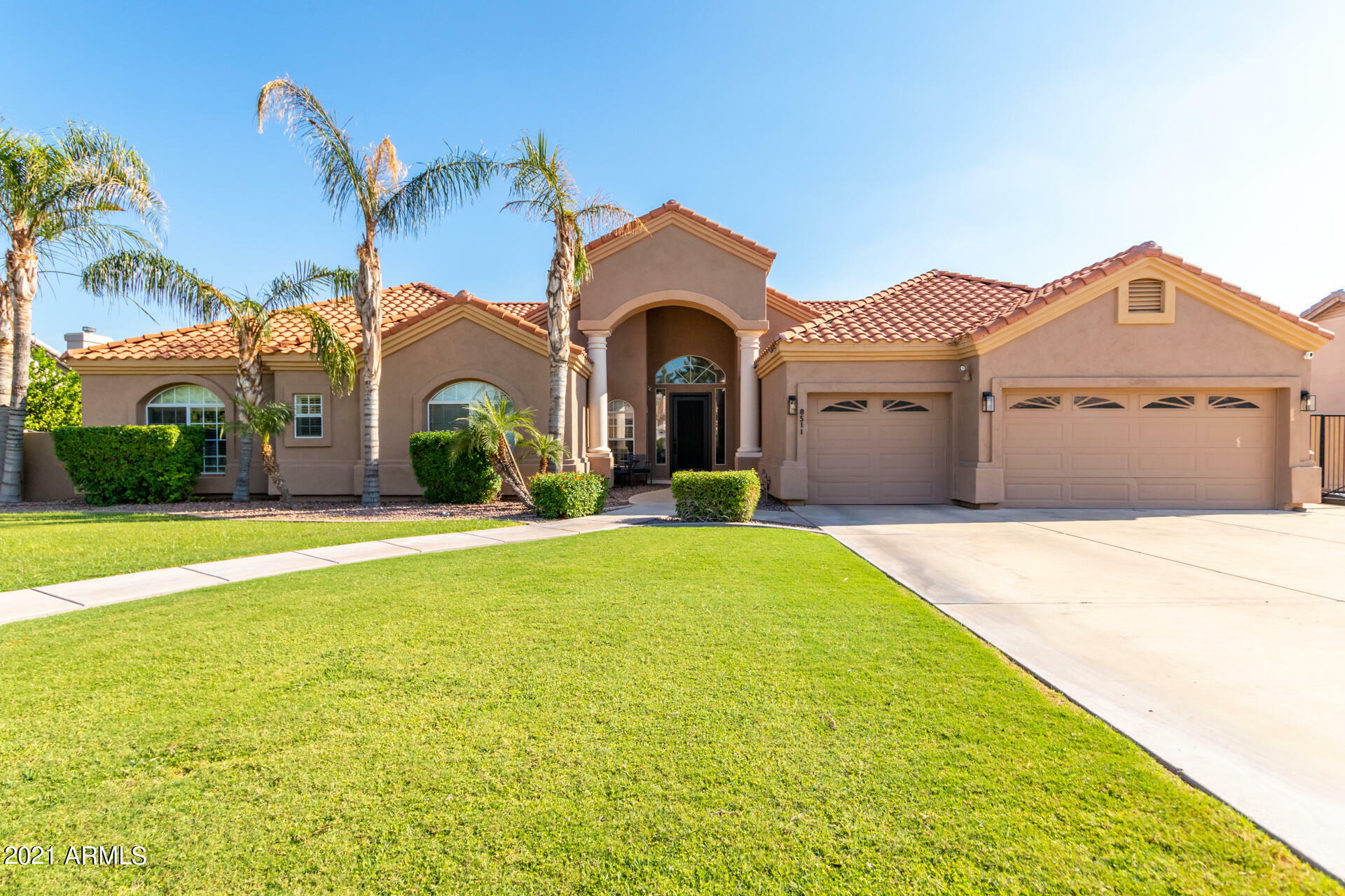 Property Photo:  8511 W Donald Drive  AZ 85383 