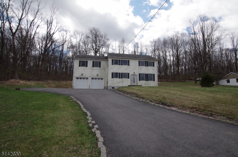 Property Photo:  476 Bellis Rd  NJ 08804 