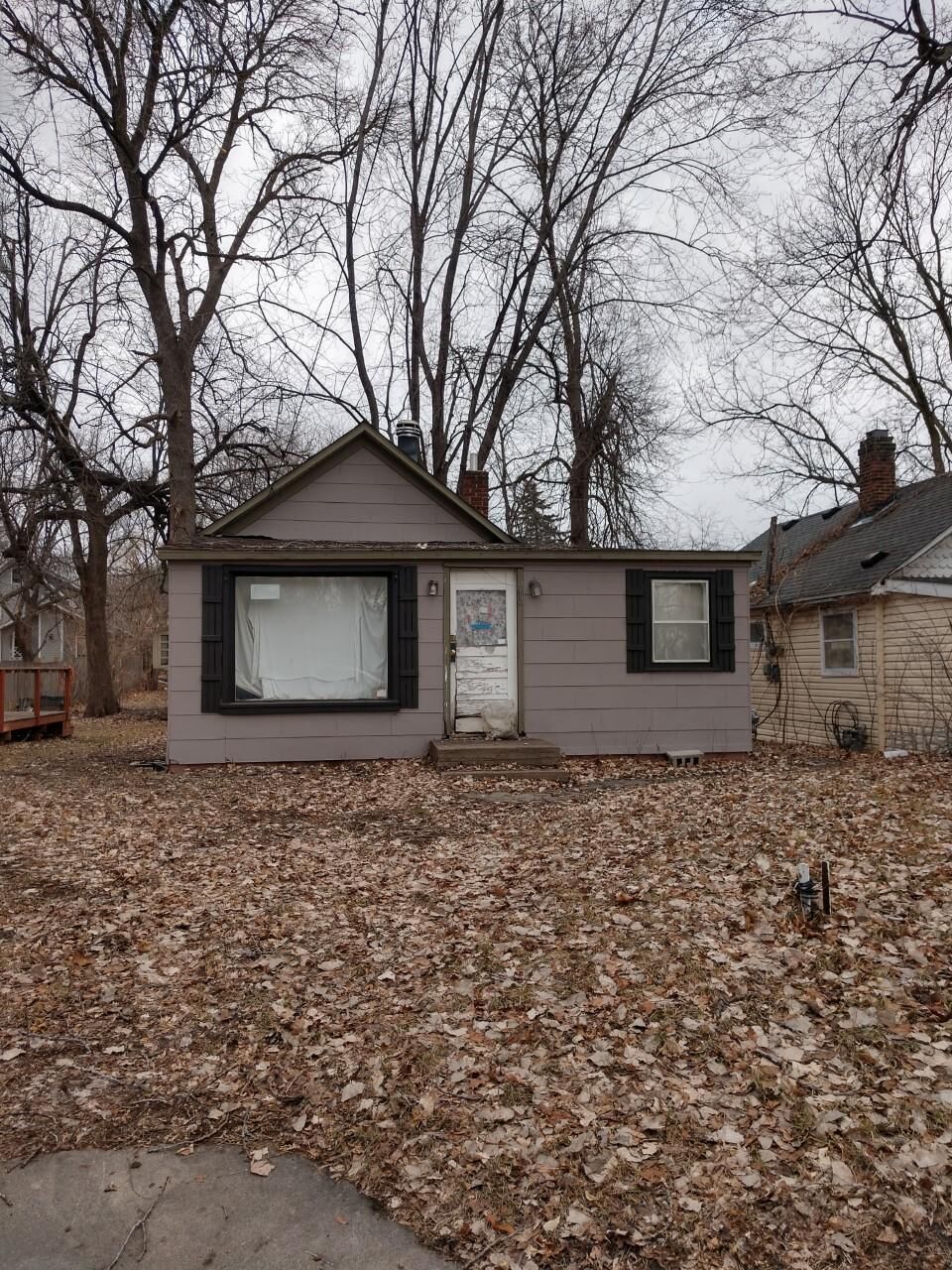 Property Photo: 5872 Glenwood Road MN 55364