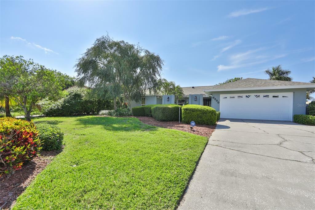 Property Photo:  6300 Cocoa Lane  FL 33572 