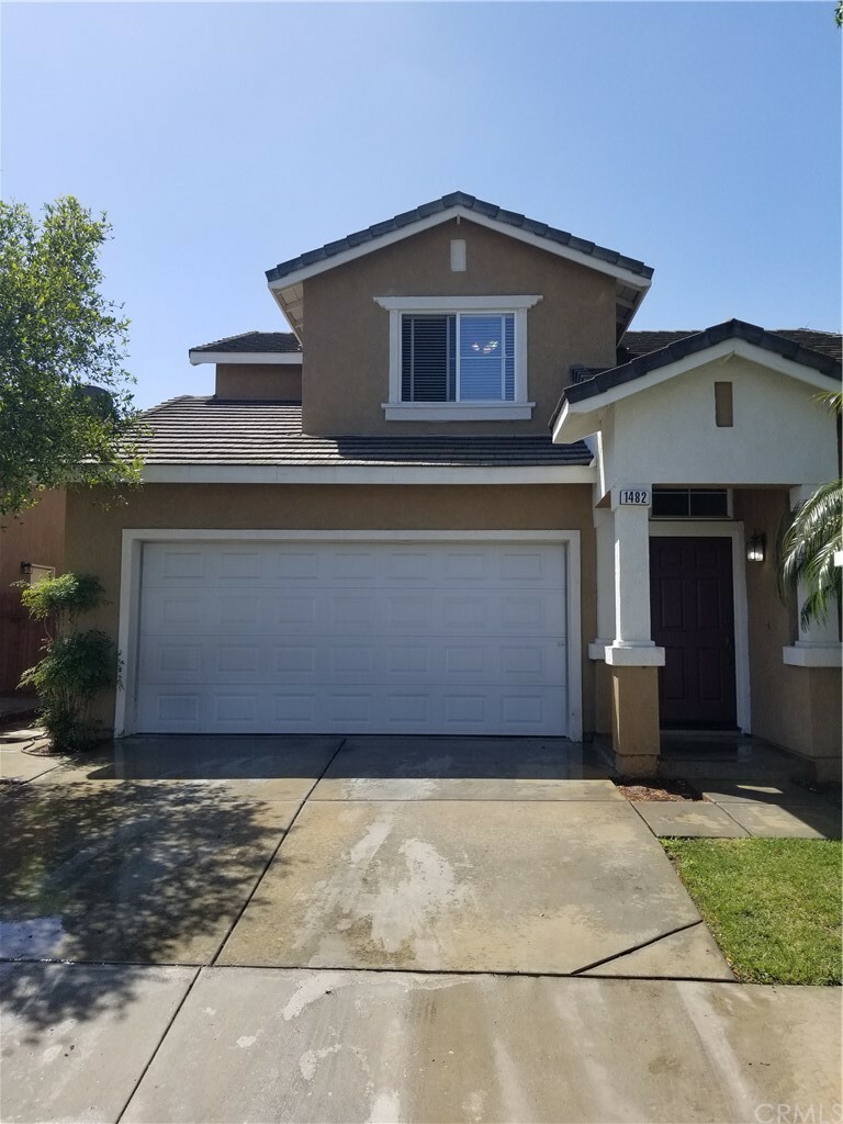 Property Photo:  1482 Goldeneagle Drive  CA 92879 