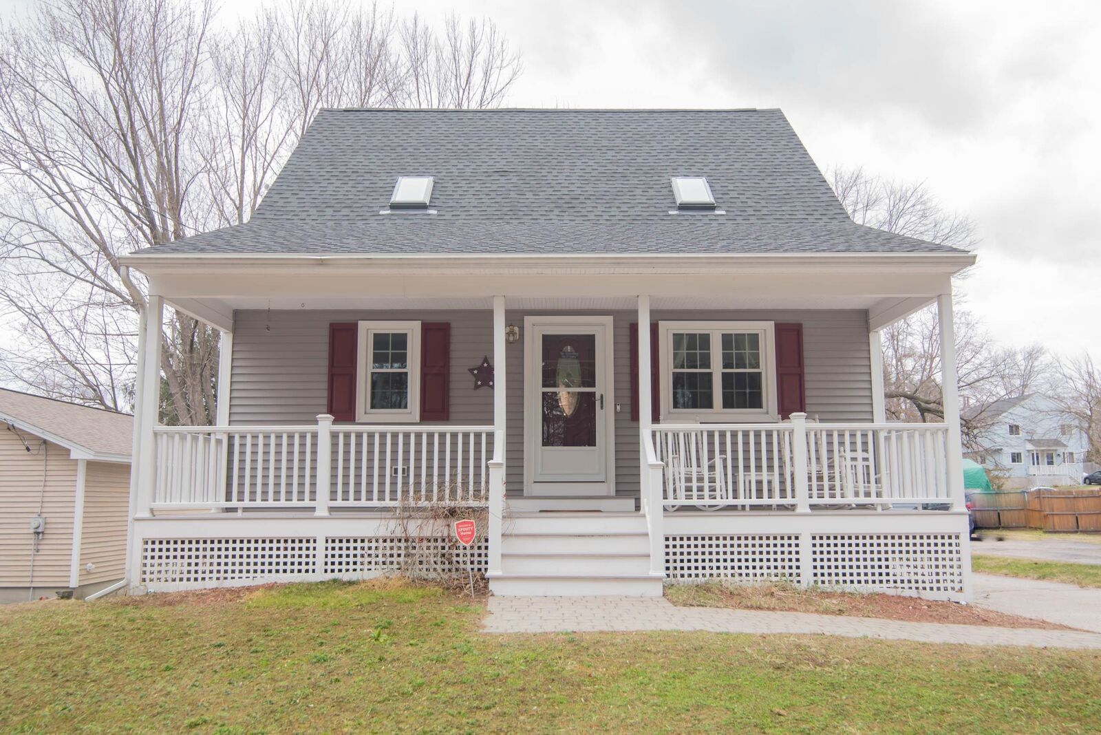 Property Photo: 115 W Mitchell Street NH 03103