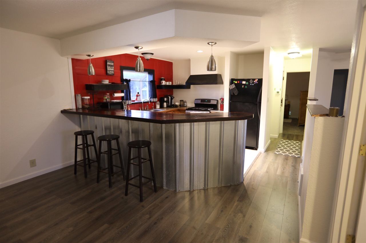 Property Photo: 604 Main Street CA 96044