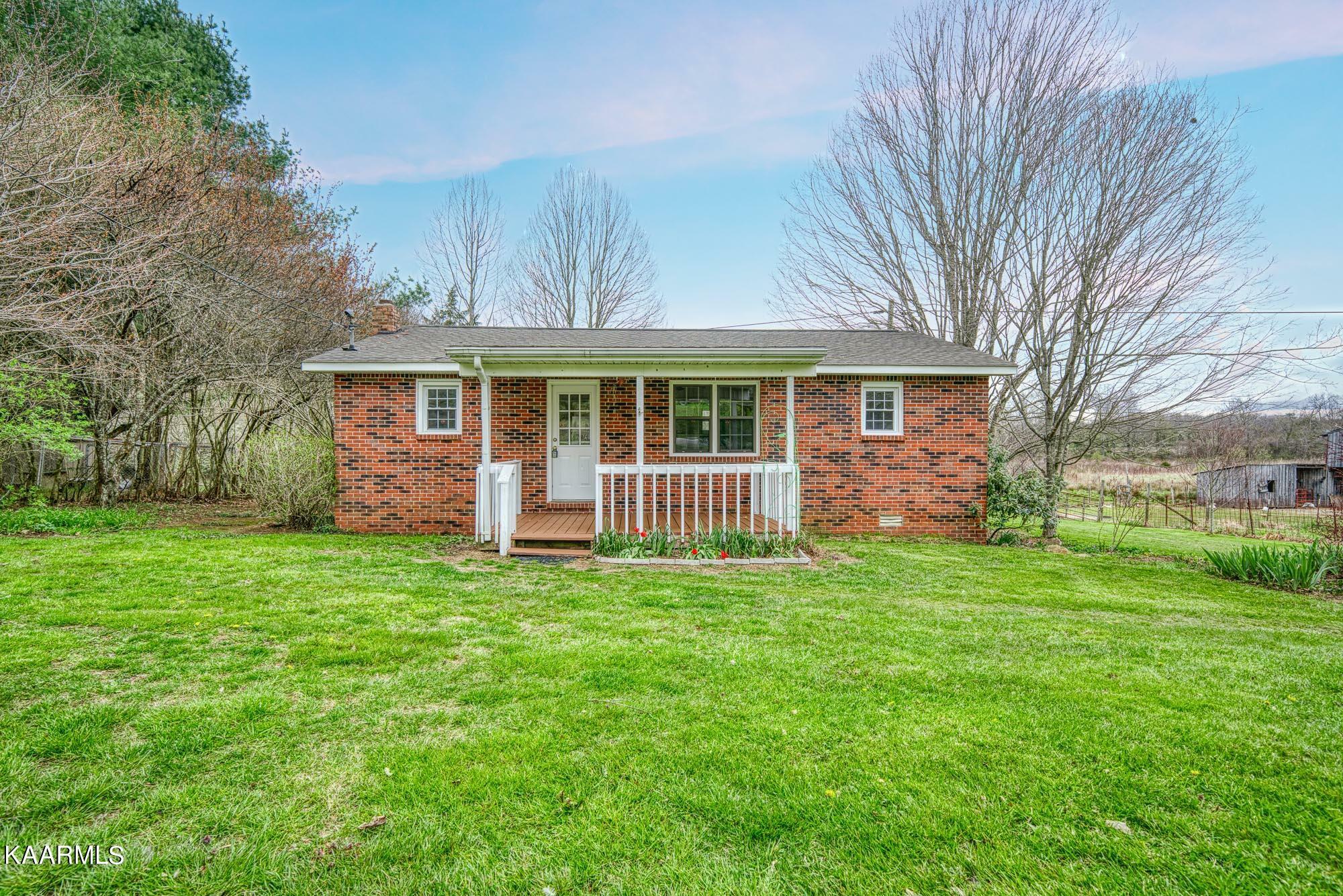 Property Photo: 4571 Bellview Rd TN 37367