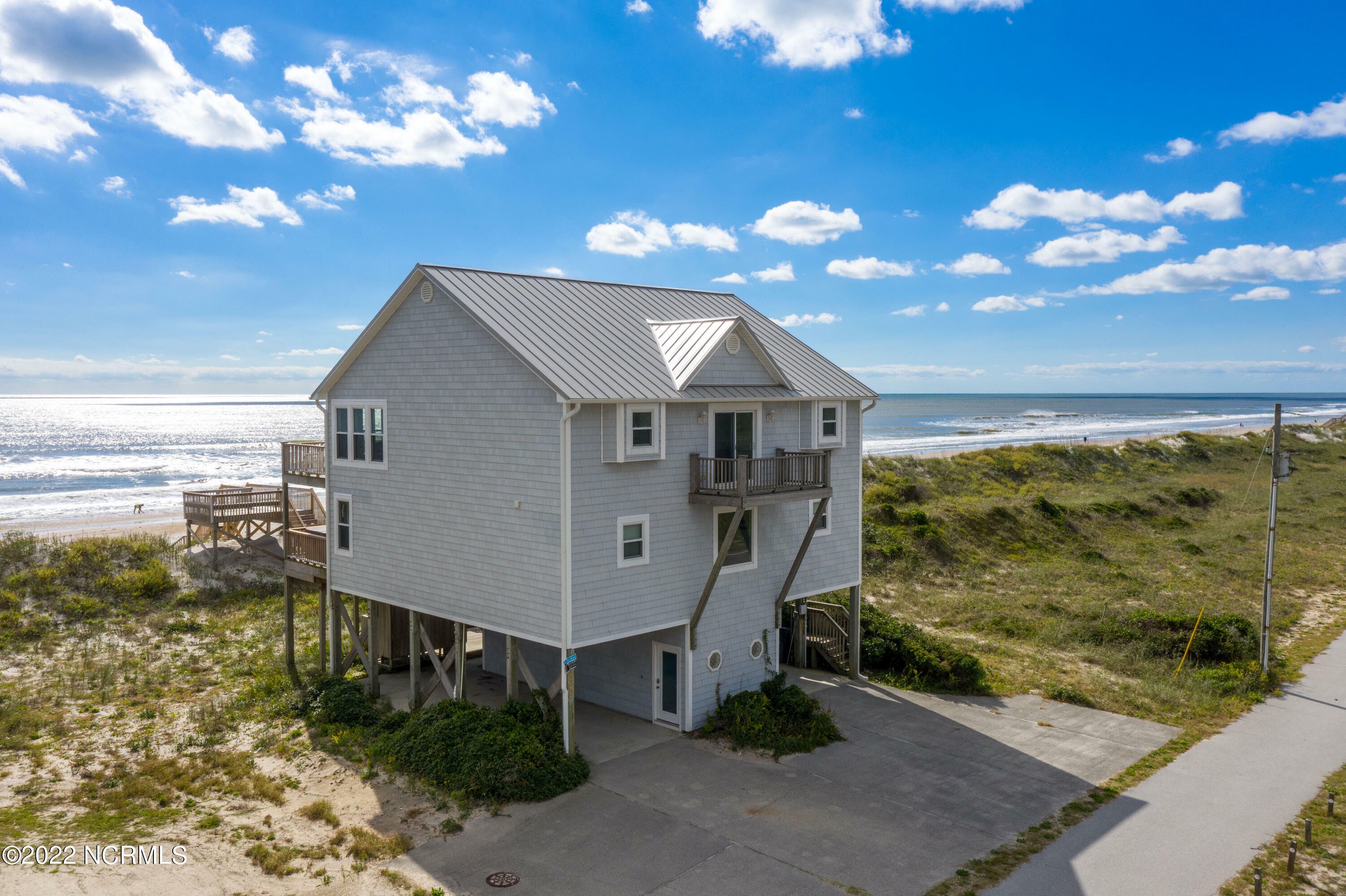 Property Photo:  388 New River Inlet Road  NC 28460 