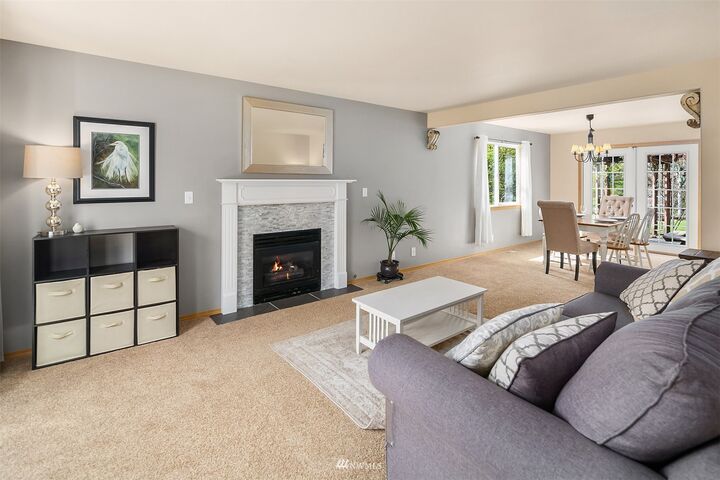 Property Photo: 210 N Park Drive WA 98294