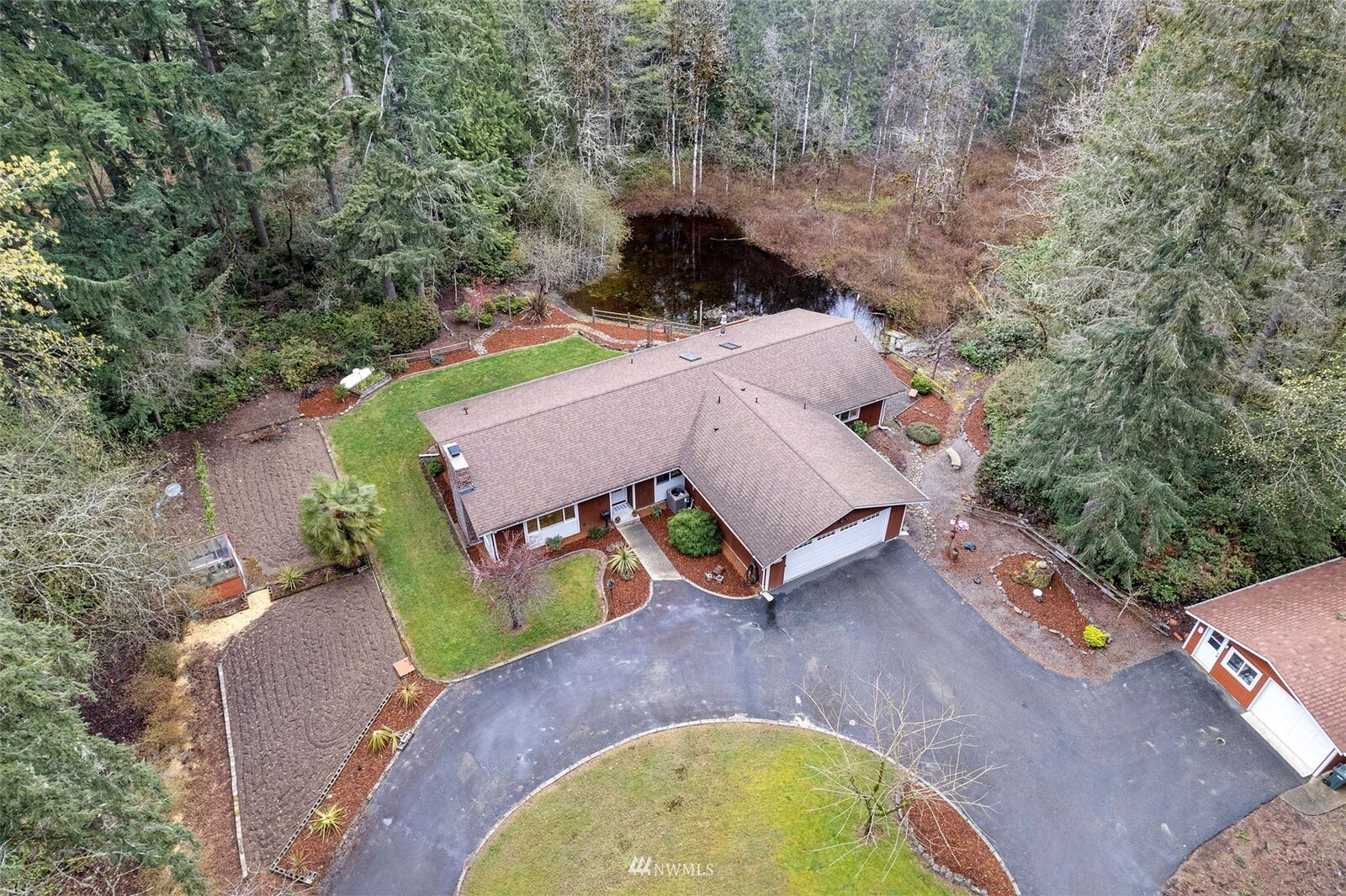 Property Photo: 6209 85th Street NW WA 98332