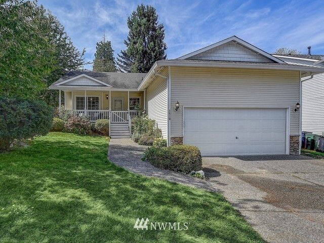 Property Photo: 1410 114th Avenue SE WA 98258
