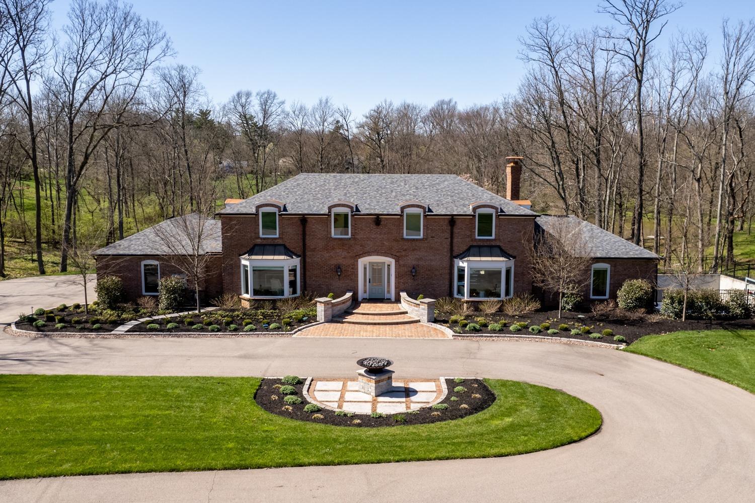Property Photo:  5425 Graydonmeadow Ln  OH 45243 