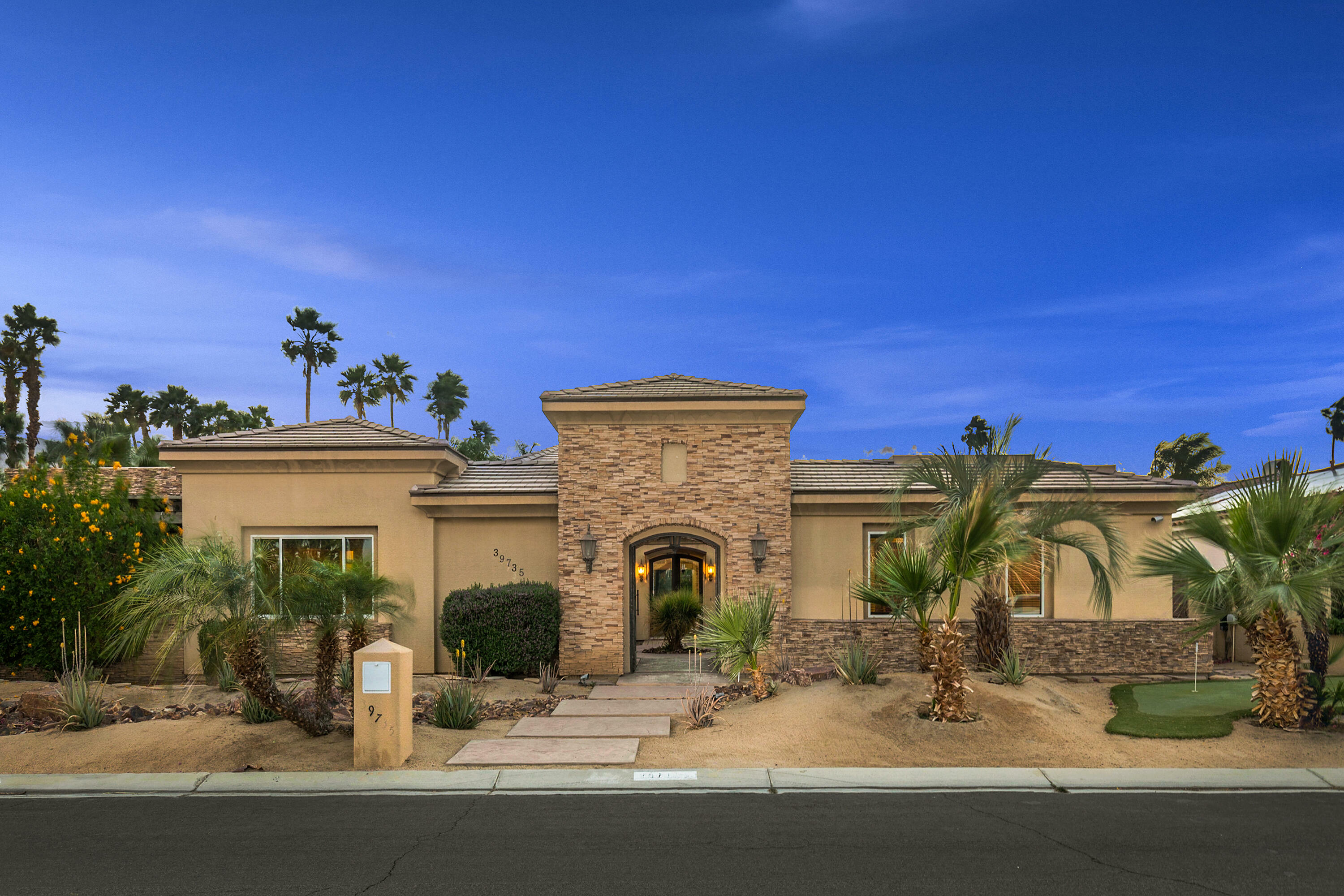 Property Photo:  39735 Desert Sun Drive  CA 92270 