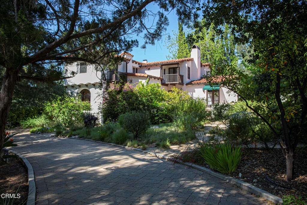 Property Photo:  4871 La Canada Boulevard  CA 91011 