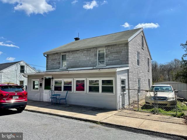 725 Windsor Street  Birdsboro PA 19508 photo