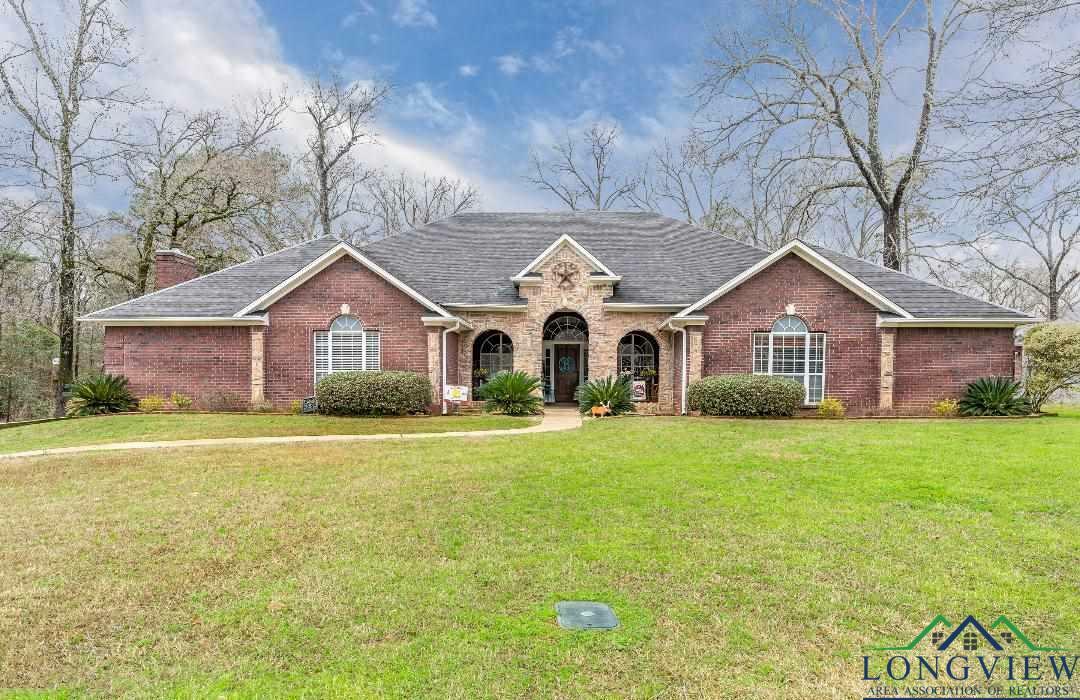 Property Photo:  1307 Nottingham  TX 75693 