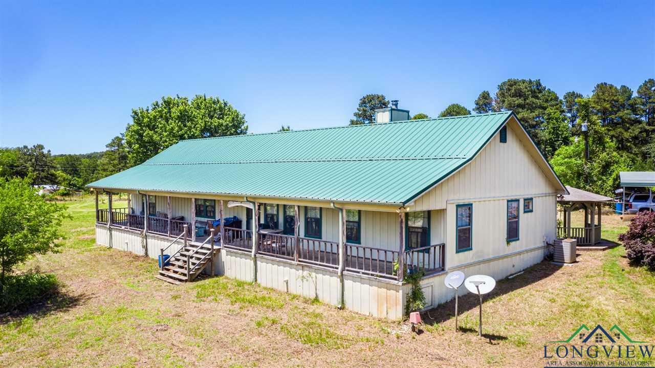 Property Photo:  988 Sassafras Road  TX 75755 