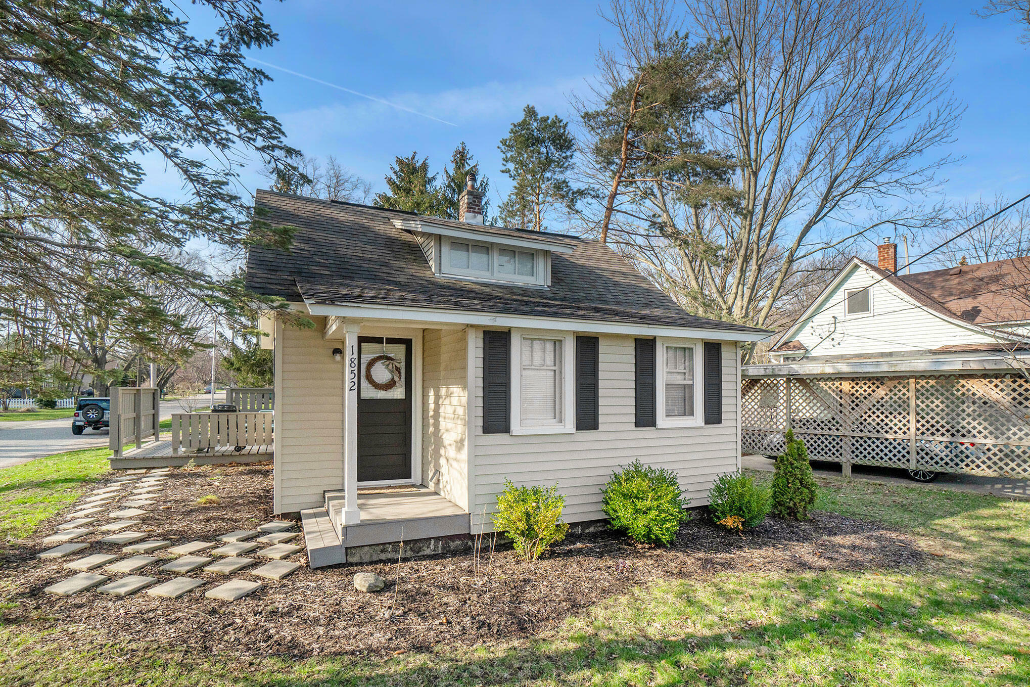 Property Photo: 1852 South Shore Drive MI 49423